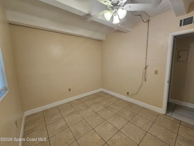 Building Photo - 1711 Dixon Blvd