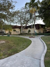 Building Photo - 9108 SW 137th Ter