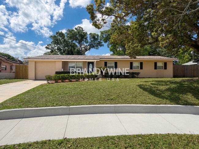 Building Photo - 3202 Needles Dr