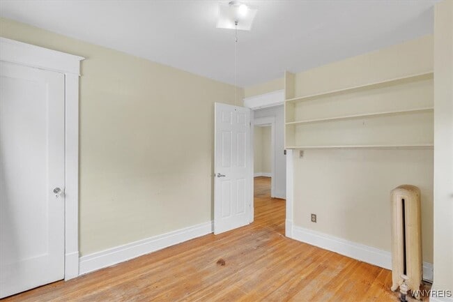 Building Photo - 228 Highgate Ave