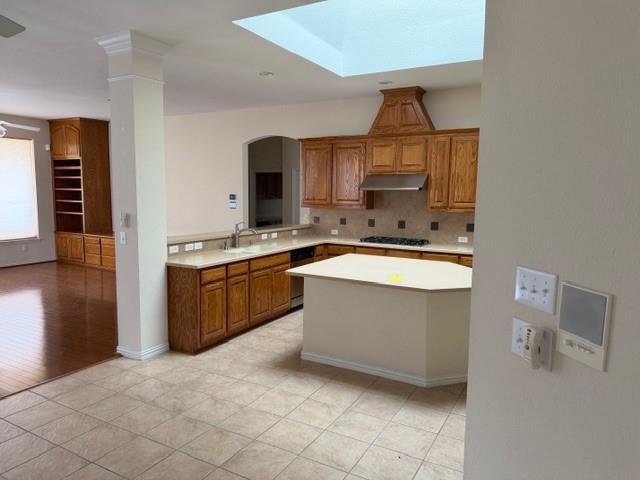 Building Photo - 2348 St Paul Rd