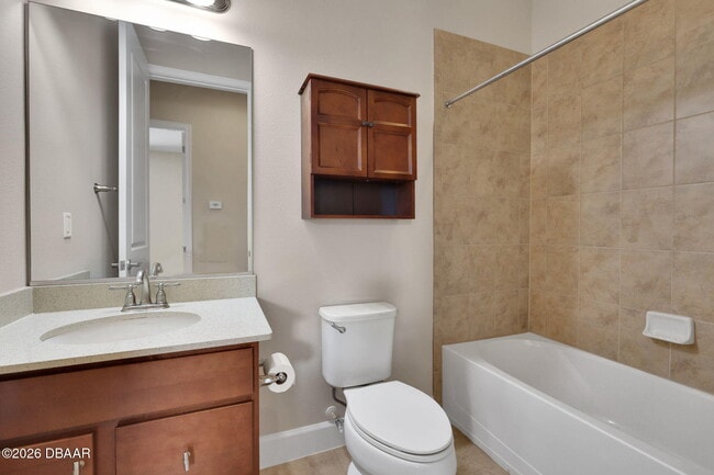 Building Photo - 716 Aldenham Ln