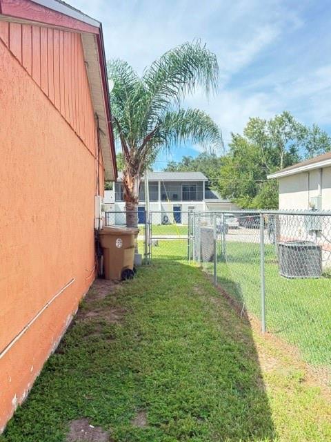 Building Photo - 787 Lucaya Dr