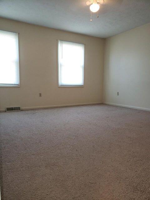 Building Photo - 321 Churchill Dr