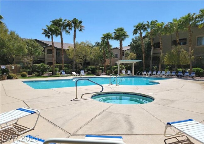 Building Photo - BEAUTIFUL GATED SOUTHWEST CONDO. 3 BEDS AND 2 BATHS. GROUND FLOOR.