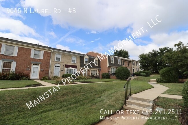 Building Photo - 9045 N Laurel Rd