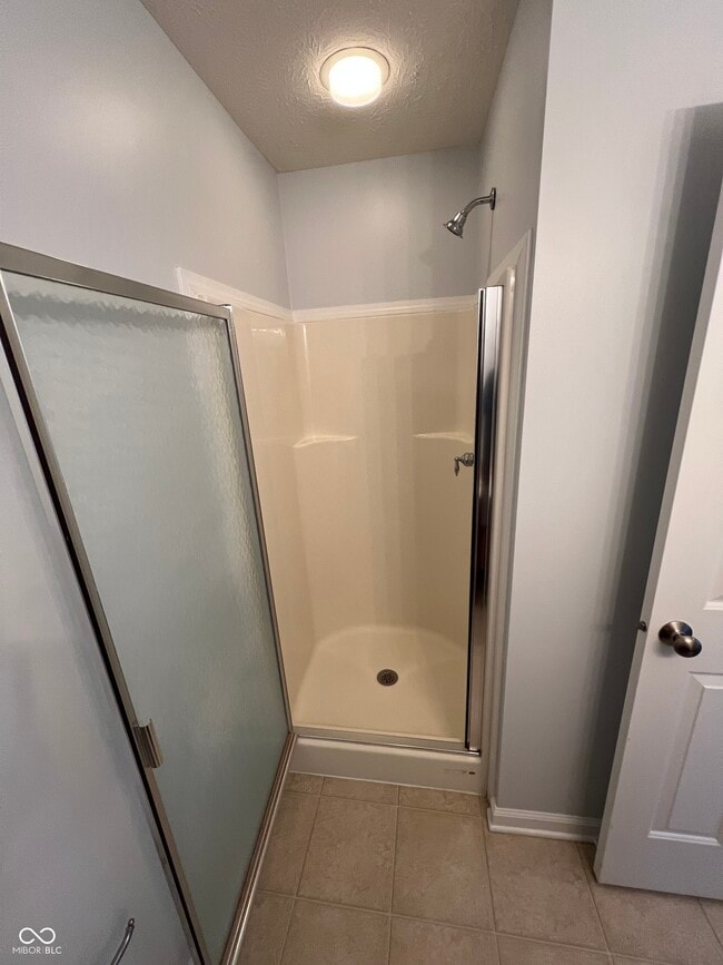 Building Photo - 9451 Glencroft Way
