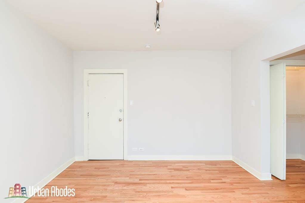 Building Photo - 2424 N Kedzie Blvd