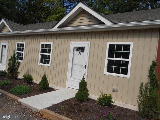 Building Photo - 2101 Hill Rd