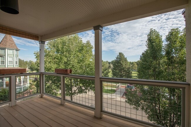 Building Photo - Beautiful Loft Condo in Old Town Fort Collins