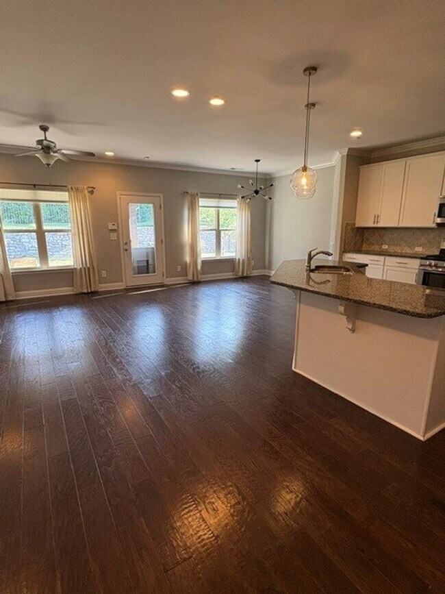 Building Photo - NOW AVAILABLE IN MILLSTONE!!
