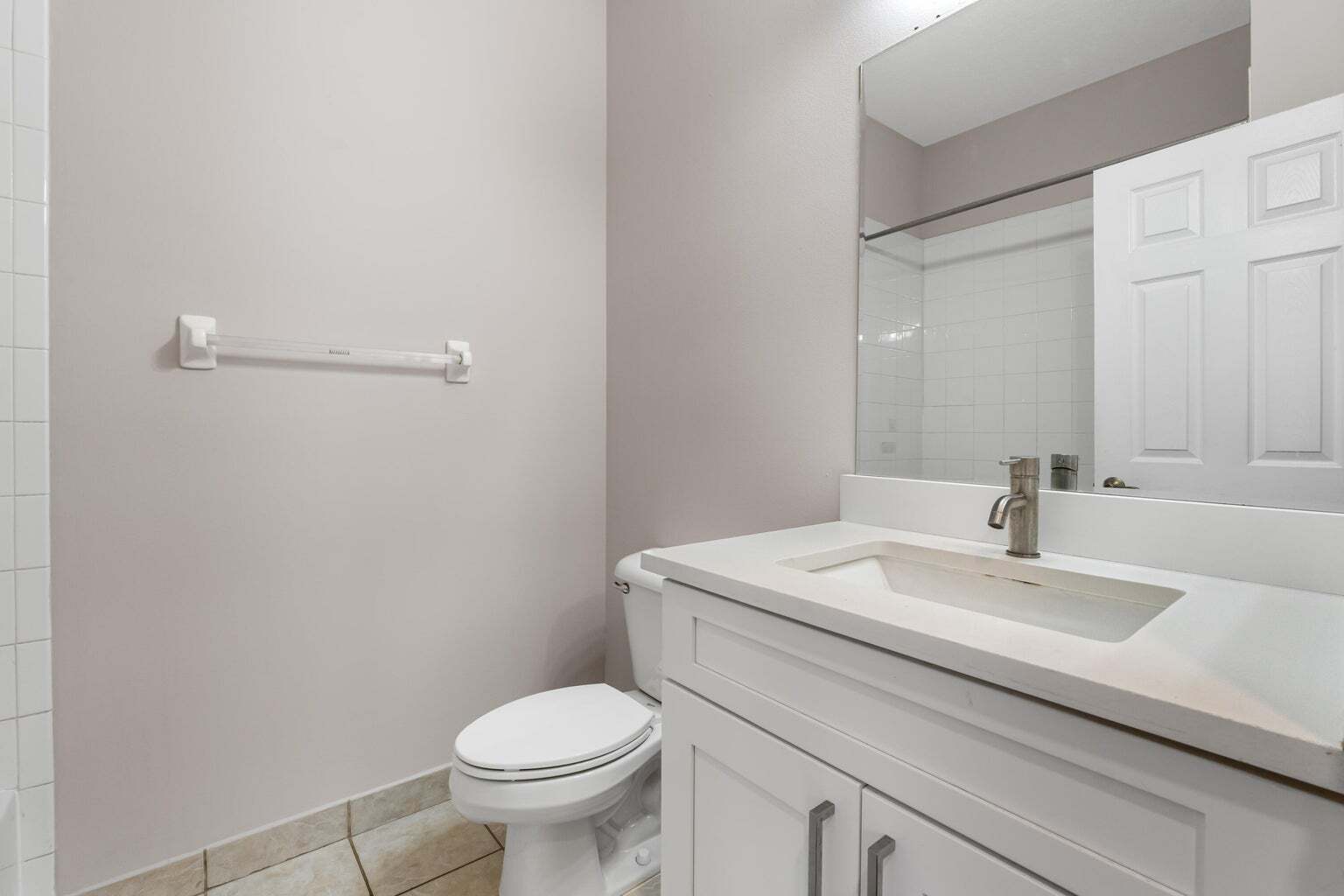 Building Photo - 3051 Grandiflora Dr