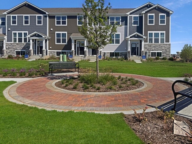 Building Photo - Step into modern living with this brand-ne...
