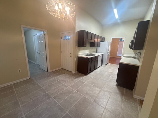 Building Photo - 8699 Tropicana Dr N