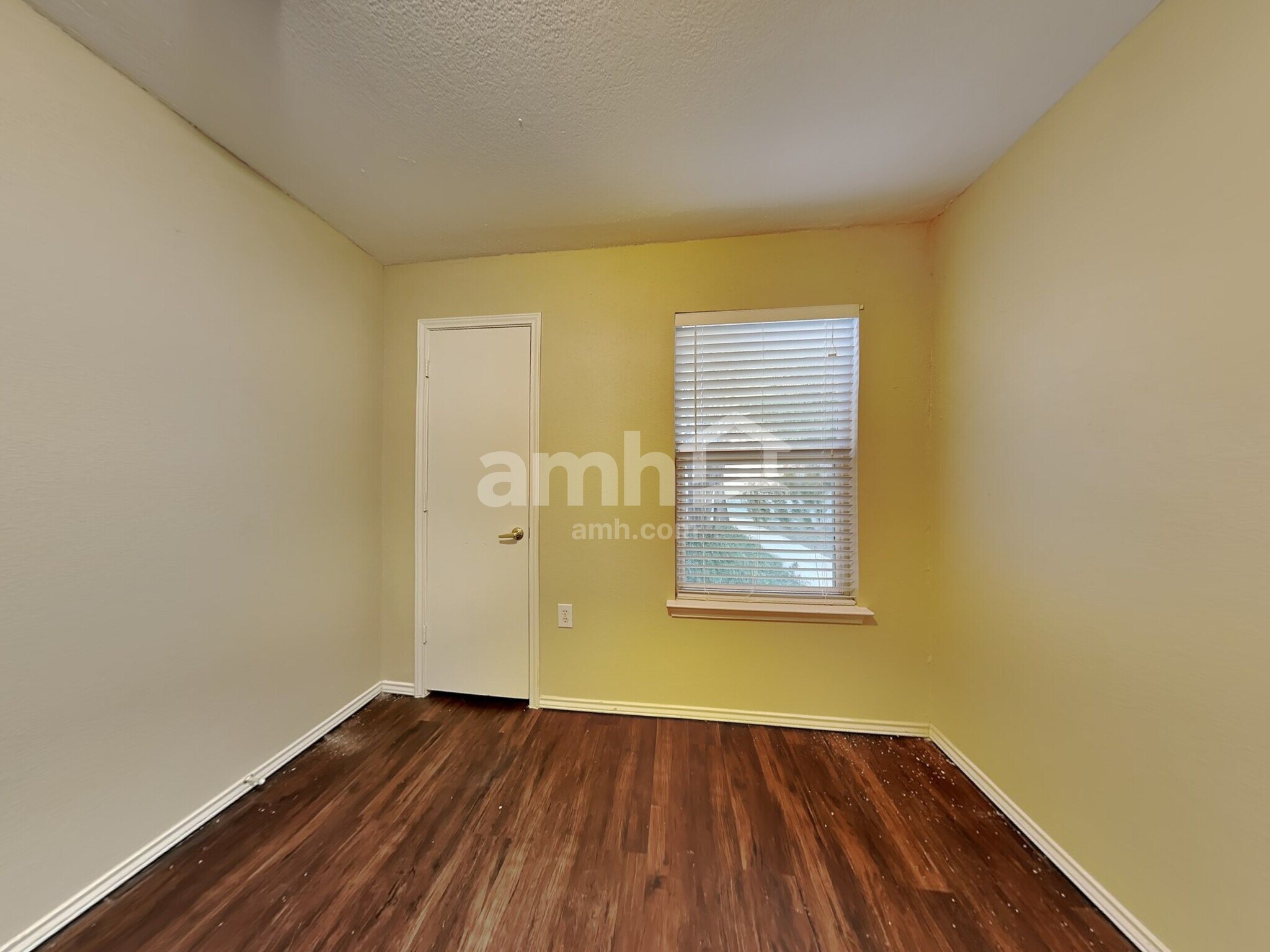 Building Photo - 6733 Doyal Dr