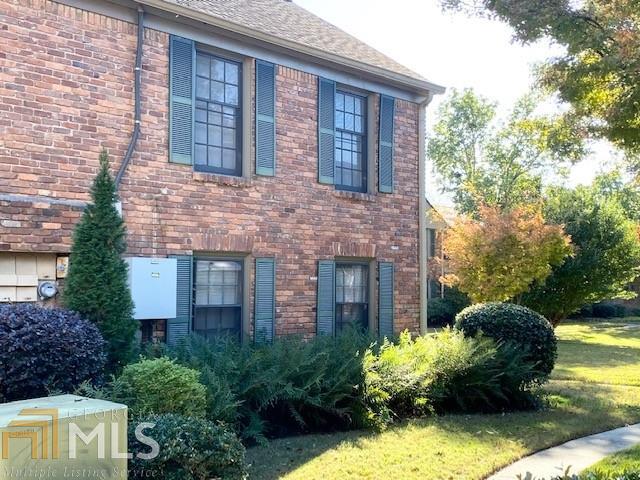 Building Photo - 3105 Colonial Way