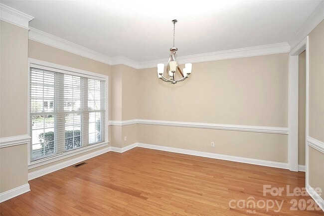 Building Photo - 14308 Harvington Dr