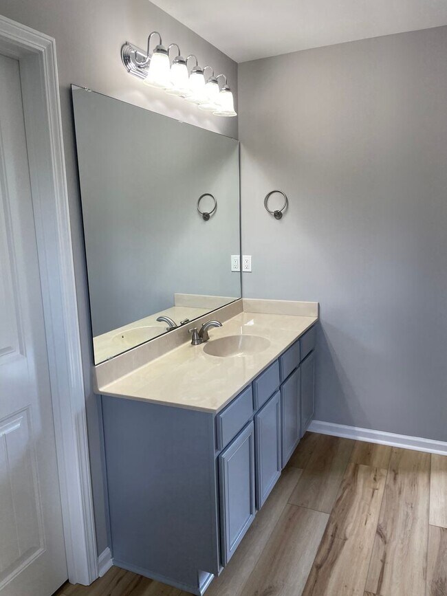 Building Photo - Coming Soon 3 Bedroom 2.5 Bathroom in Grayson Park Leland NC