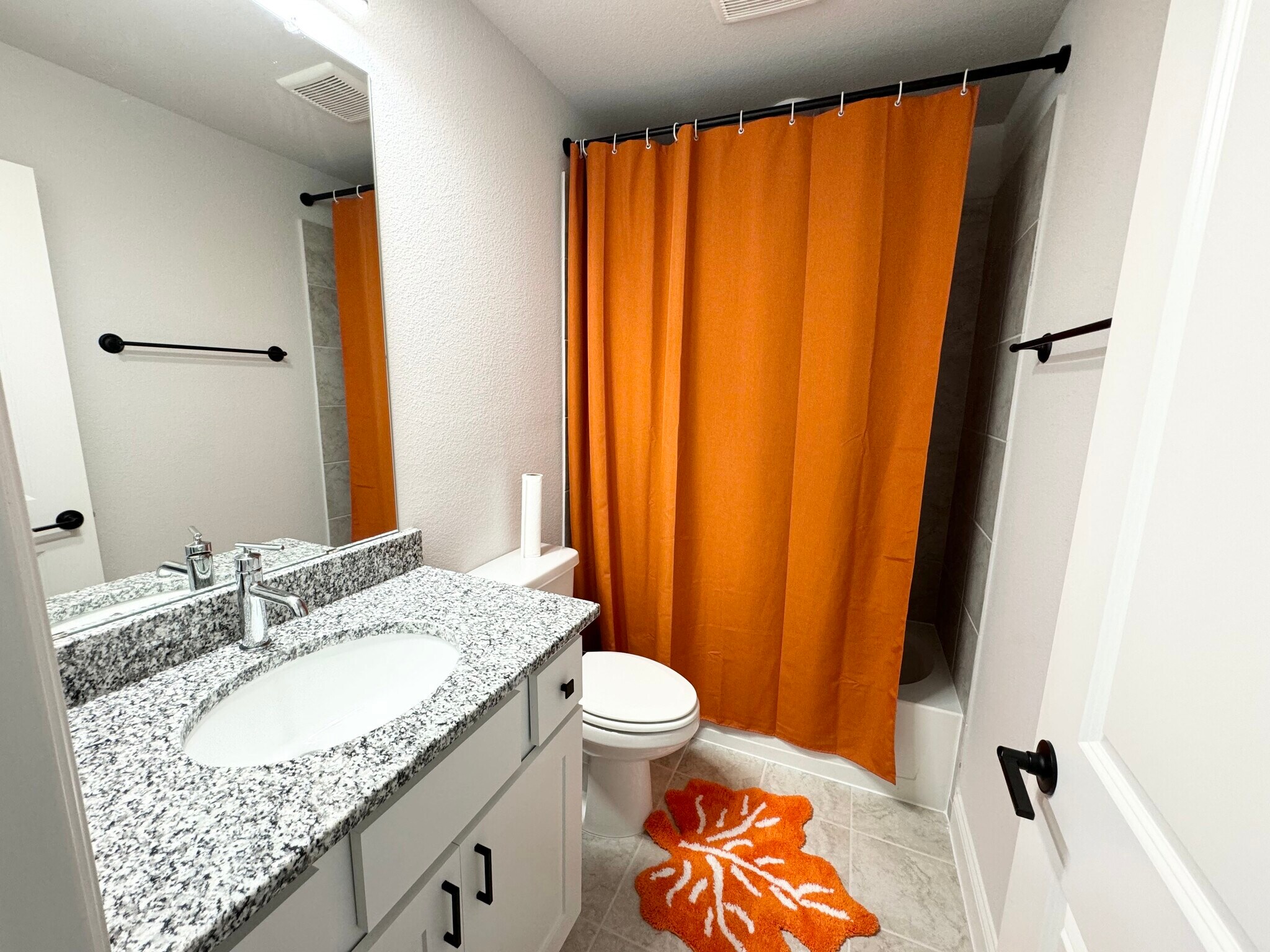 Building Photo - 2801 Riverview Rd