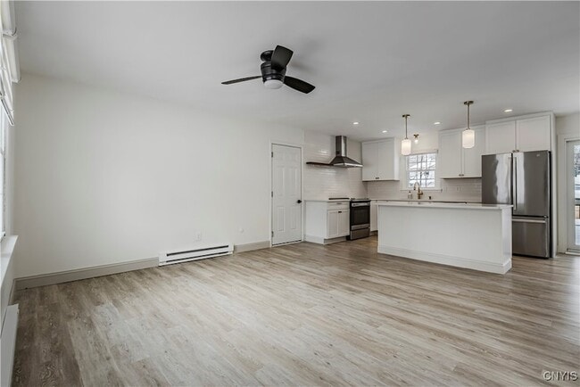 Building Photo - 57 Beechwood Rd