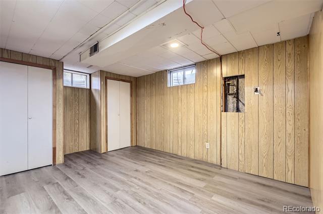 Building Photo - 4733 S Willow St