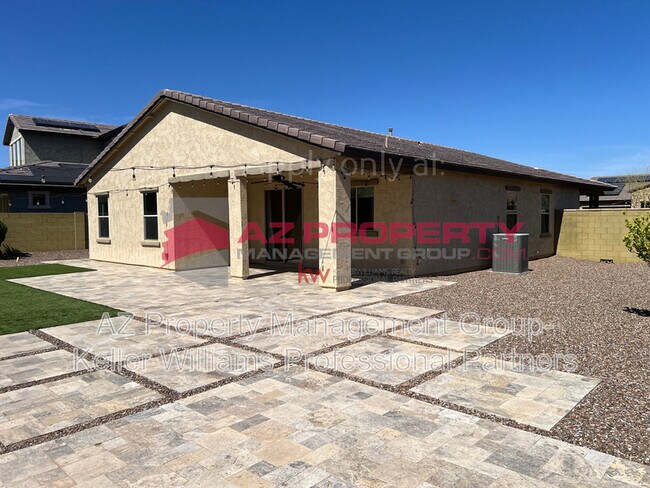 Building Photo - 2604 N Black Rock Rd