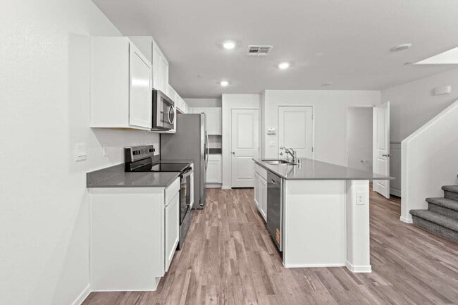 Building Photo - 4919 Olive Mesa Ave