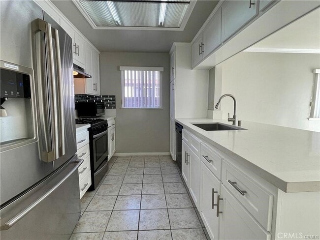 Building Photo - 16135 Reed Ct