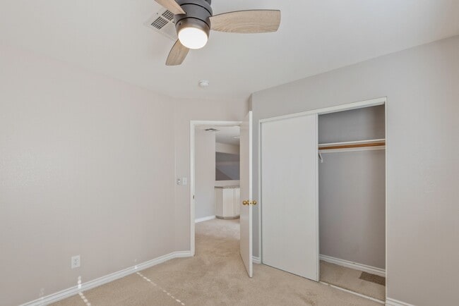 Building Photo - 2345 Potters