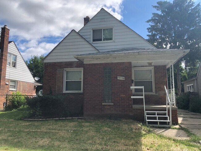 Primary Photo - 3 bedroom - 1 bath - Warrendale - $1300
