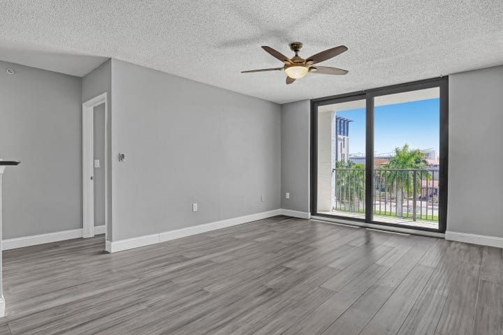 Building Photo - 651 Okeechobee Blvd