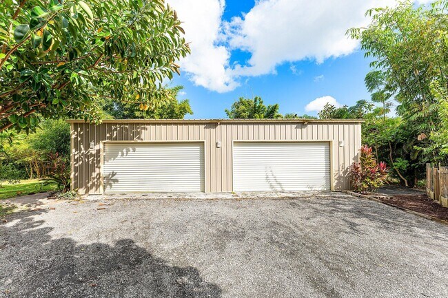 Building Photo - 15316 79th Terrace N