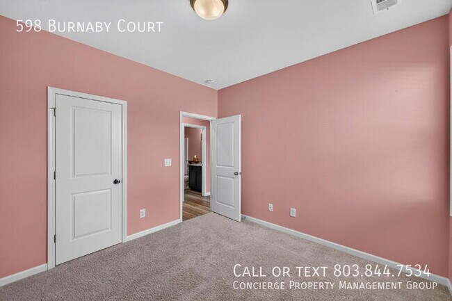 Building Photo - 598 Burnaby Ct