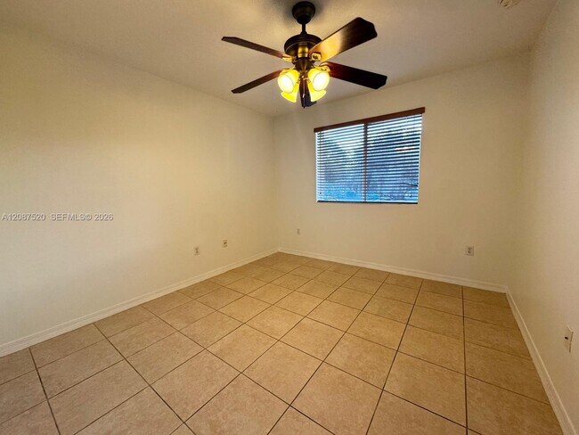 Building Photo - 6676 SW 115th Ct