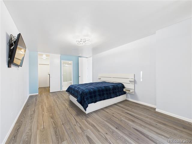 Building Photo - 3100 E Cherry Creek S Dr