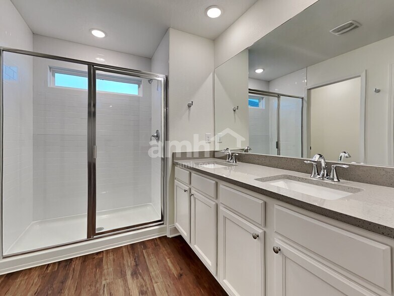 Building Photo - 389 Onate Cir