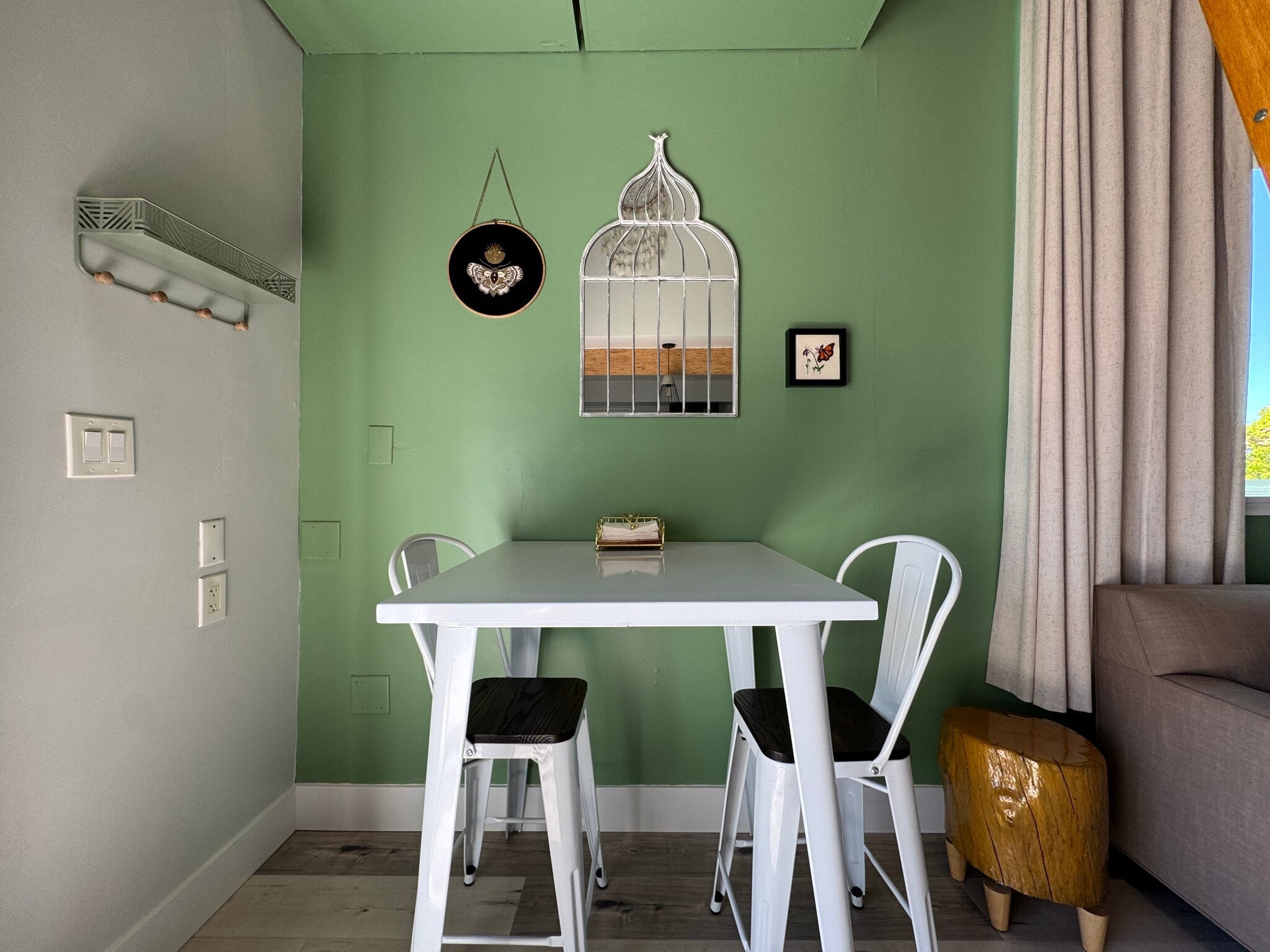 Building Photo - 22120 Rolling Ridge Dr