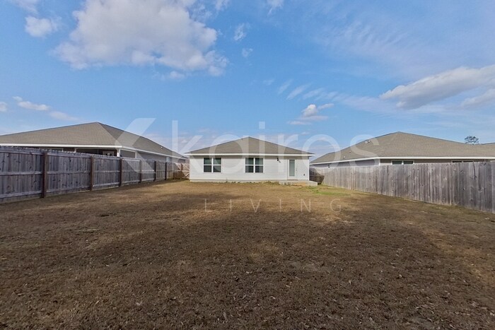 Building Photo - 4706 Malay Cir