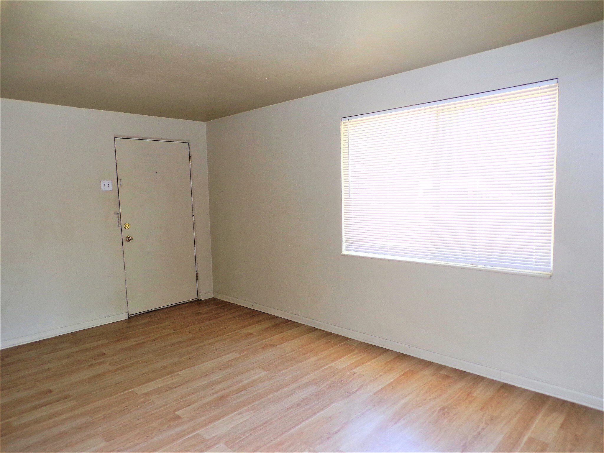 Building Photo - 1125 Dallas St