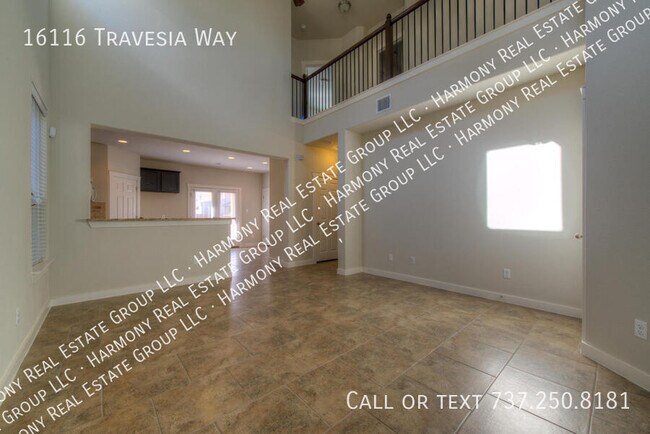 Building Photo - 16116 Travesia Way
