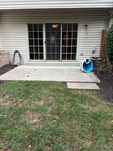 Building Photo - 305 Berrington Ct
