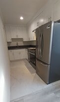 Building Photo - 4455 1/2 S Centinela Ave