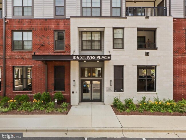 Primary Photo - 106 St Ives Pl