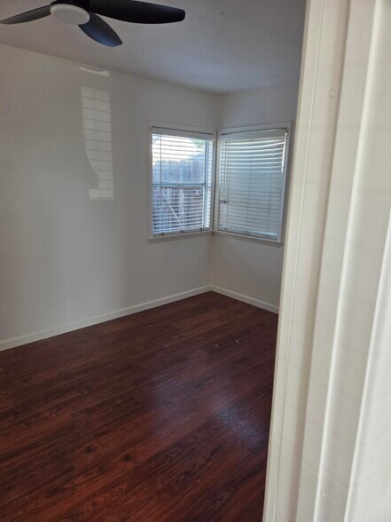 Building Photo - 4008 Rockwood St