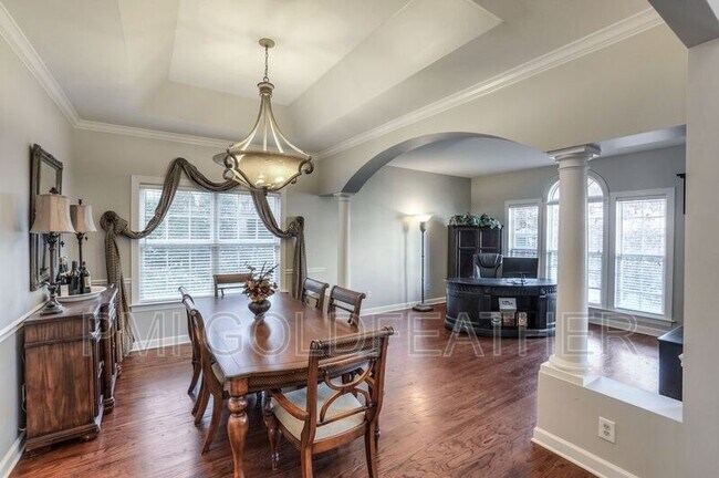 Building Photo - 1515 Towne Park Ln