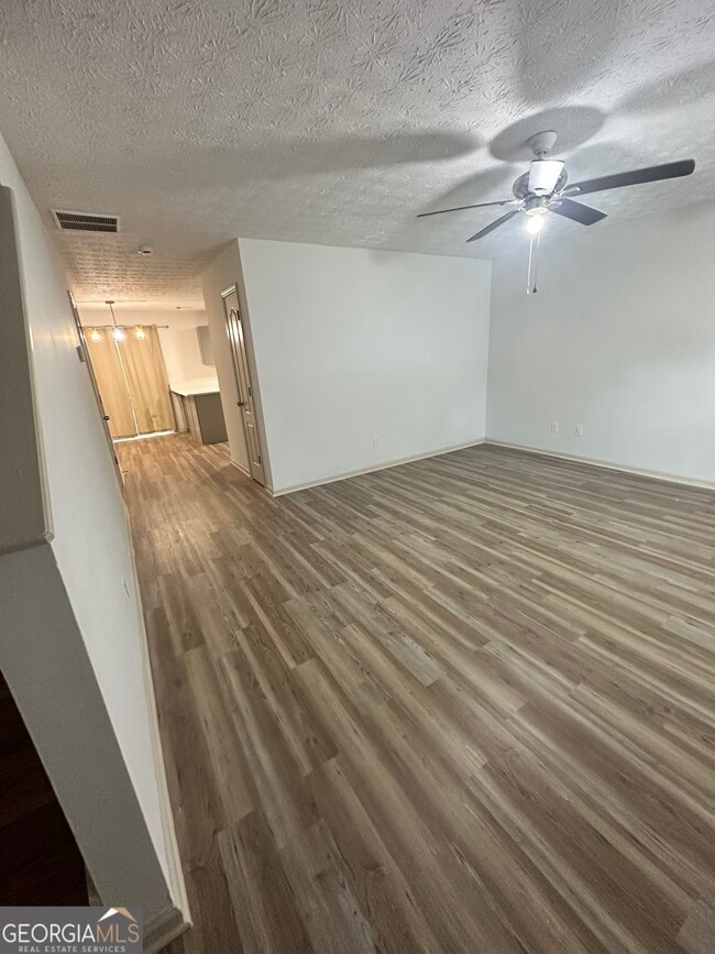 Building Photo - 3022 Fields Dr