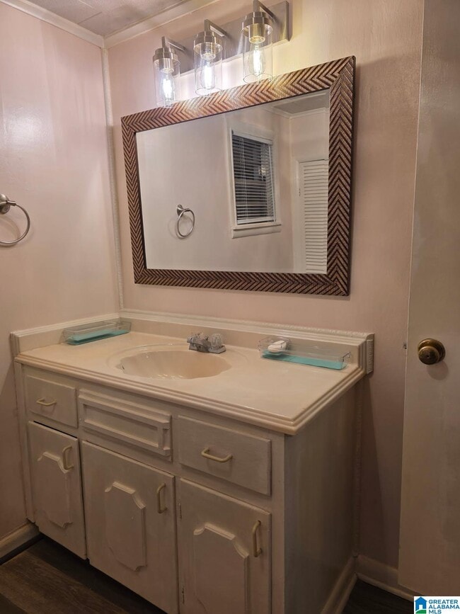 Building Photo - 6435 Co Rd 10