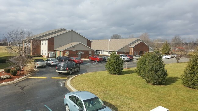 Building Photo - Valley Court Apartments