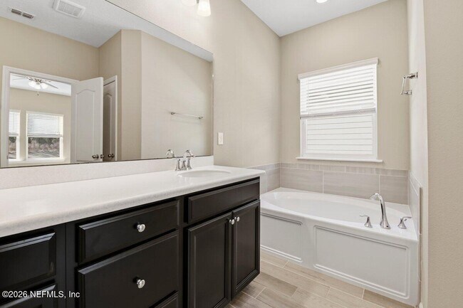 Building Photo - 7460 Rock Brook Dr