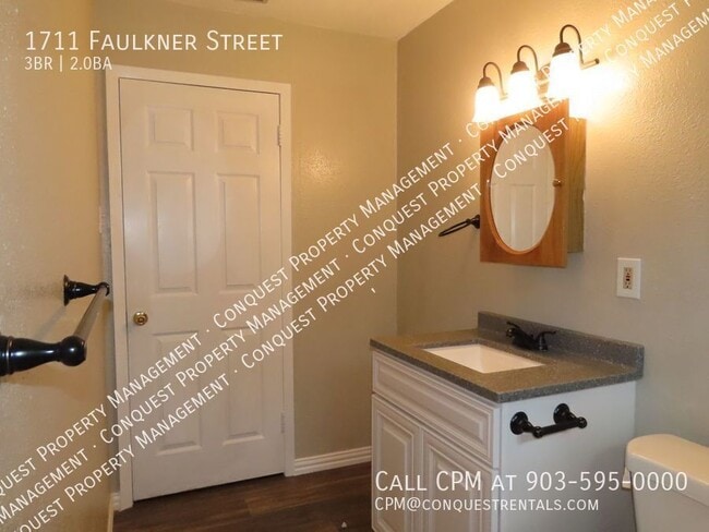 Building Photo - 1711 Faulkner Street